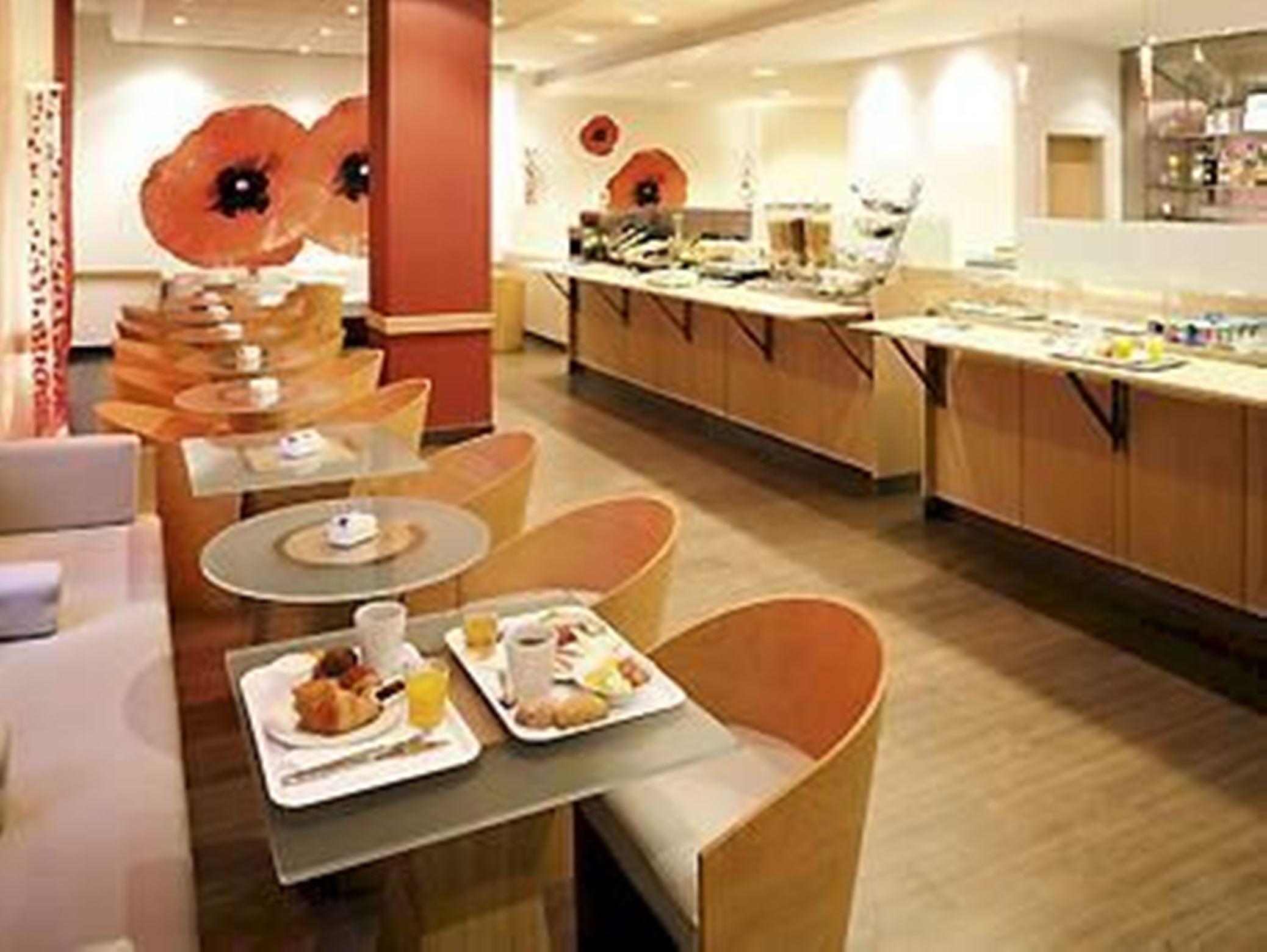 Hotel Ibis Bilbao Centro Esterno foto