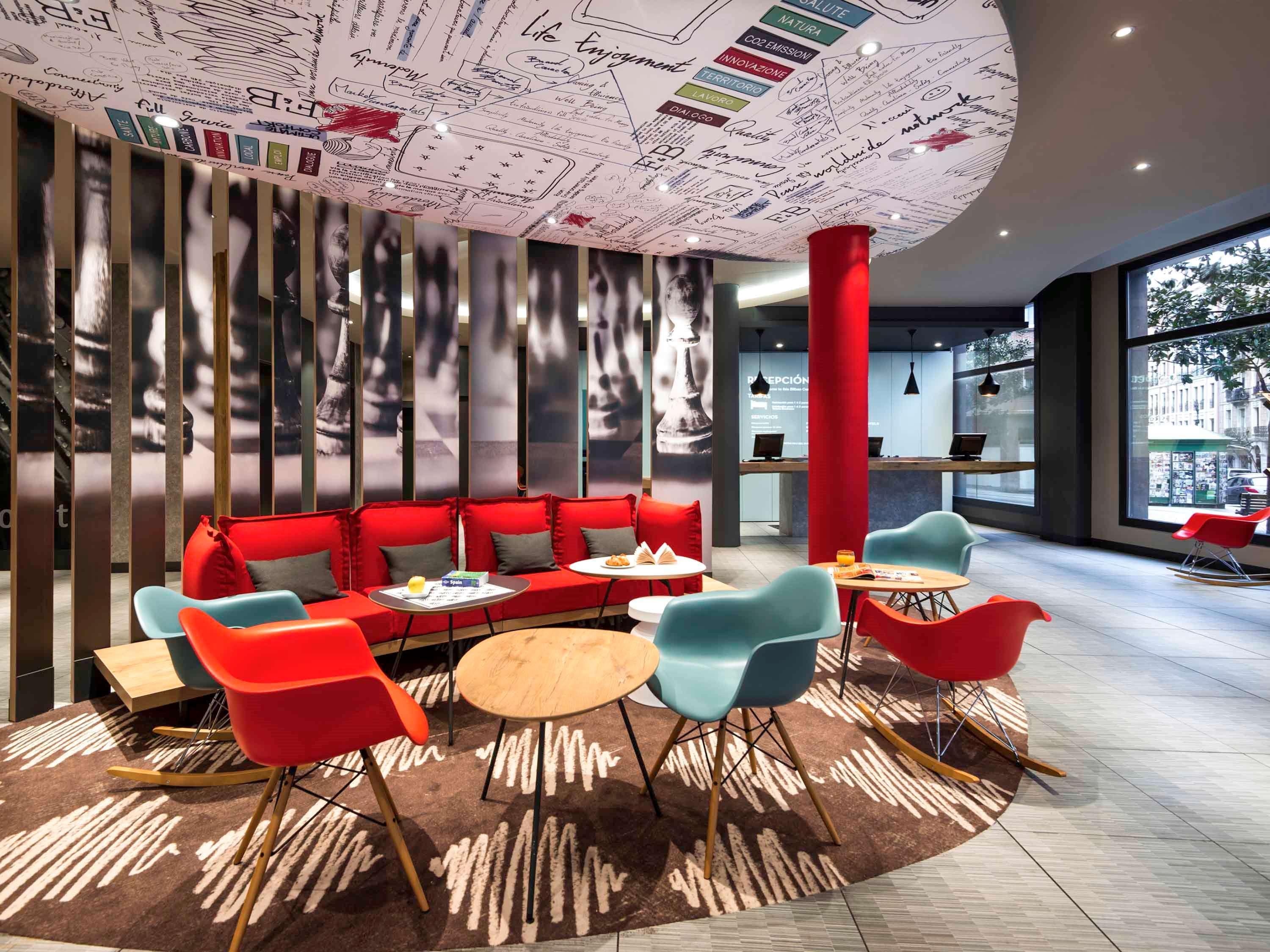 Hotel Ibis Bilbao Centro Esterno foto