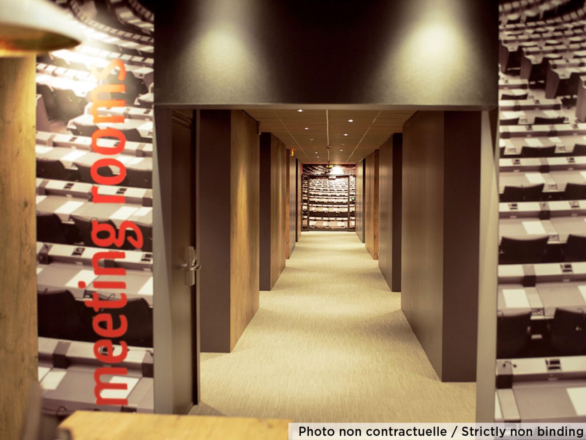 Hotel Ibis Bilbao Centro Esterno foto
