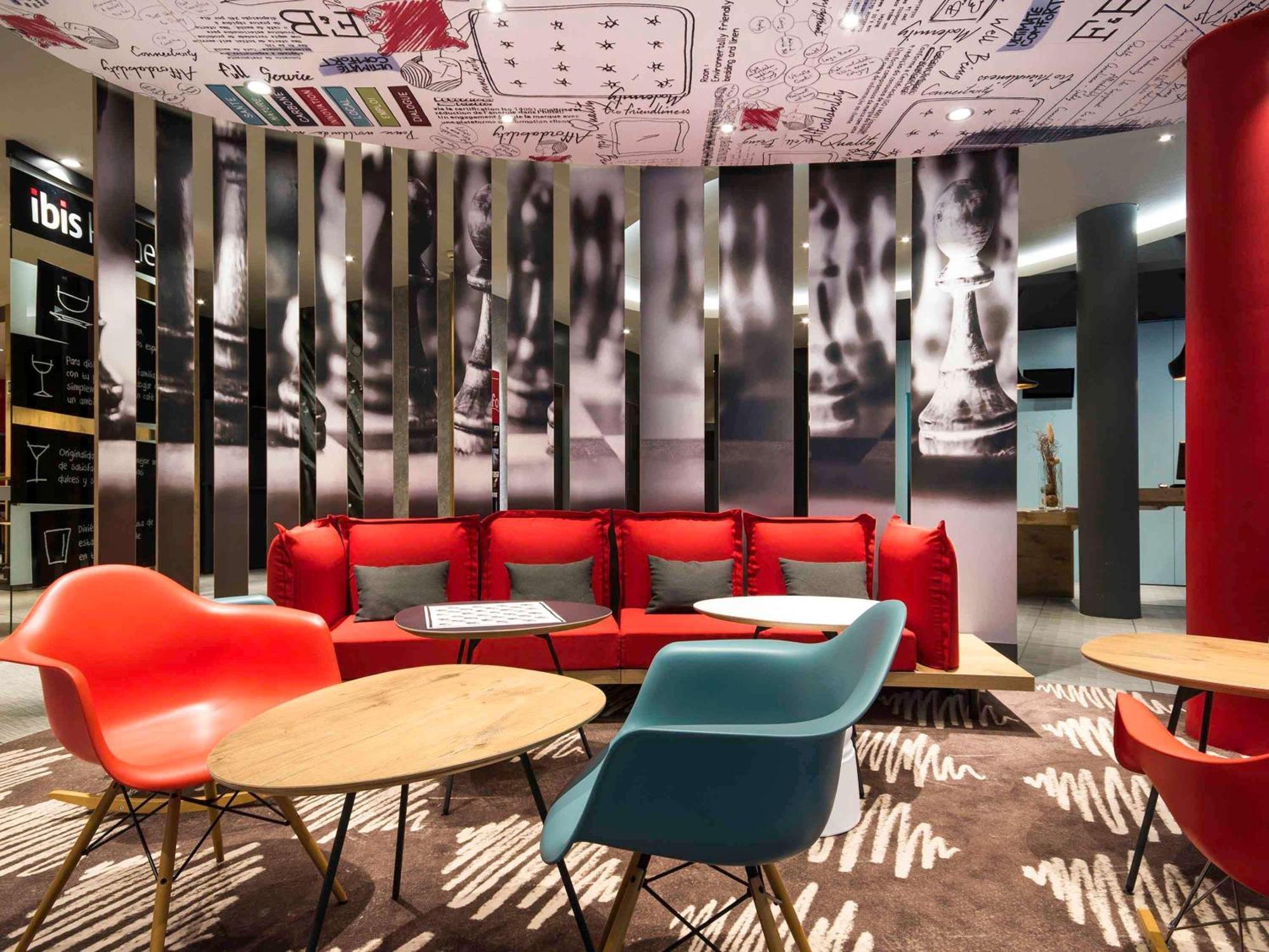 Hotel Ibis Bilbao Centro Esterno foto