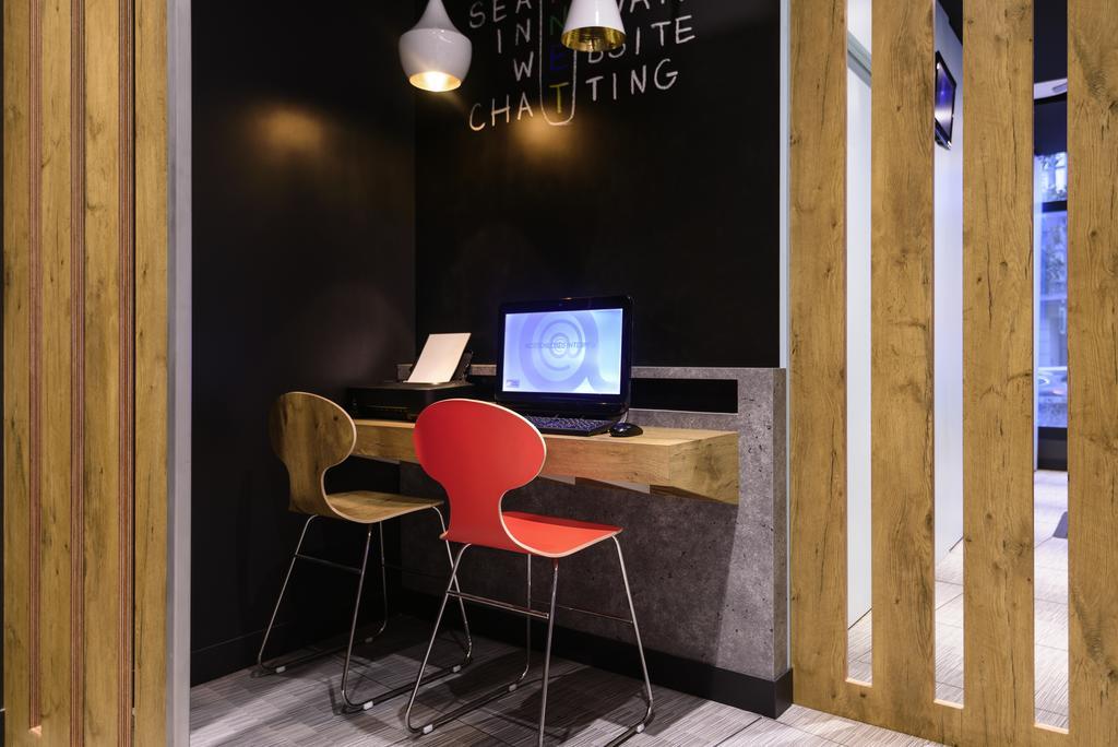 Hotel Ibis Bilbao Centro Esterno foto